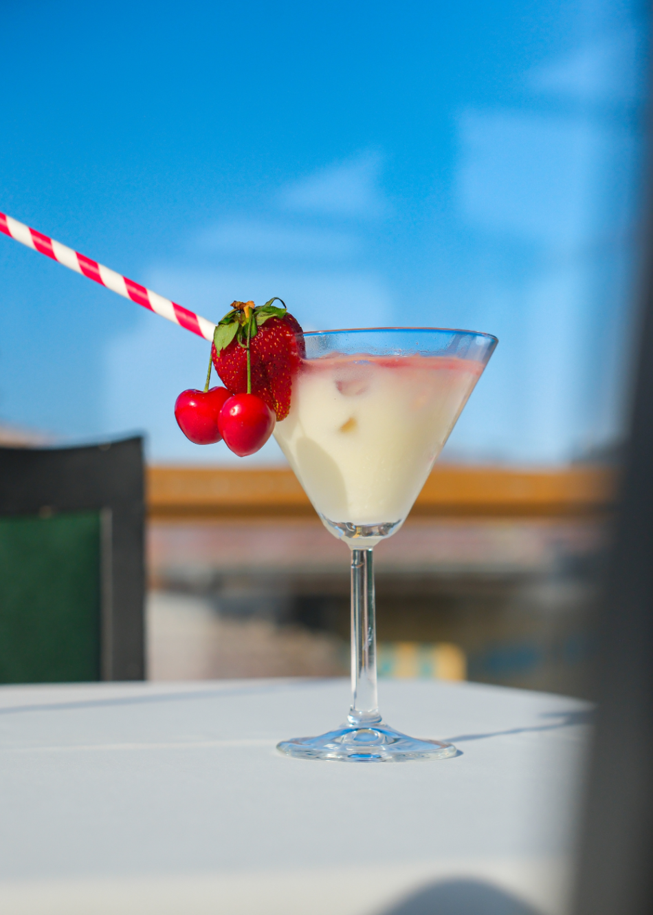 Browse refreshing soft drinks, fresh juices, lemonade, mocktails and creamy milkshakes selected to complement your dining experience.