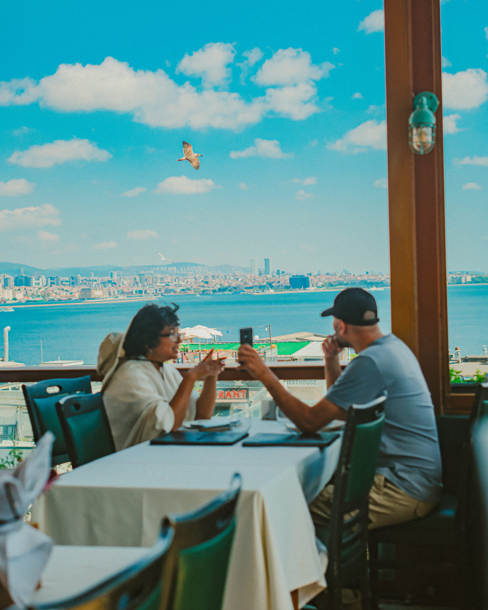 A Traveller’s Guide to Choosing a Seafood Restaurant in Sultanahmet
